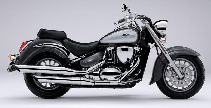SUZUKI Intruder C800 en Barcelona