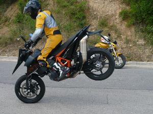 KTM 690 SMR: Supermotard puro y duro