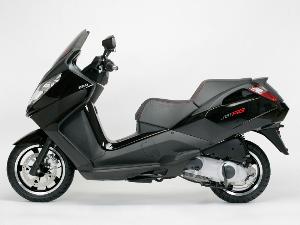 Peugeot Satelis RS 250: Ante todo, deportividad