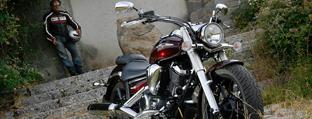 Yamaha Midnight Star 950: Poderosa, elegante, accesible