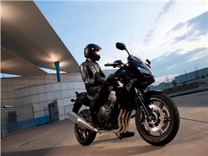 Honda CBF1000: Domable