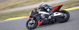 Aprilia RSV4 Factory