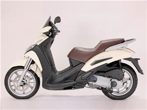 Peugeot Geopolis 300