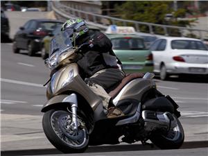 Piaggio  Beverly 125-300
