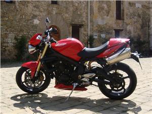 Triumph Street Triple 675