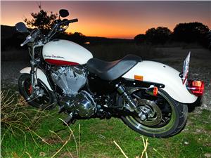 Harley Davidson Sportster 883 Superlow