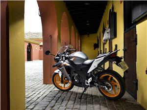 Honda CBR 125 R