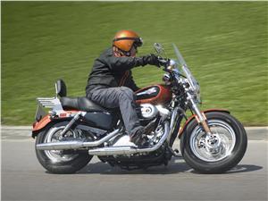 Harley Davidson XL1200 C