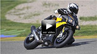 Video: Aprilia Tuono V4