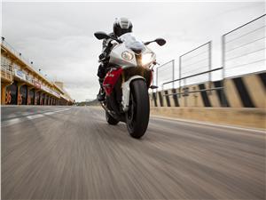 Presentación BMW S1000 RR