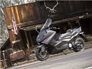 Presentación Yamaha T-Max