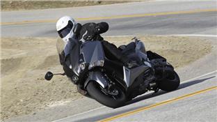 Presentación Yamaha T-Max