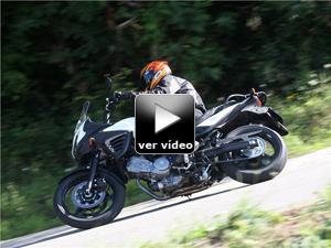 Video: Suzuki V-Strom 650 ABS