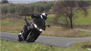 Presentación Aprilia SRV850
