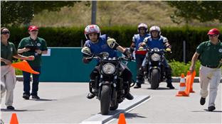 Segundo concurso "El Motorista del Año"