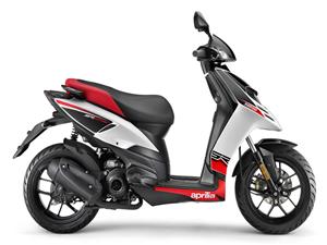 Aprilia SR Motard