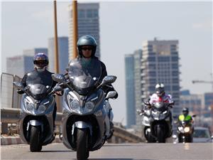 Presentación SYM Joymax 125/300