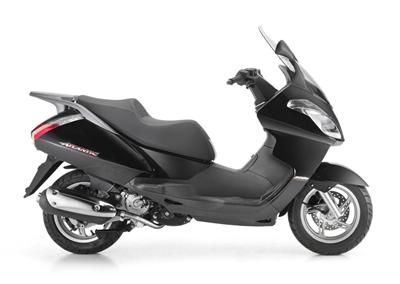Foto principal de la moto APRILIA ATLANTIC