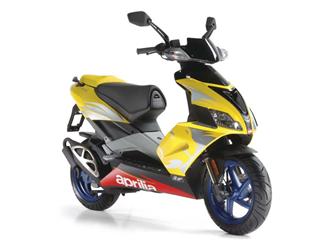 Foto principal de la moto APRILIA SR