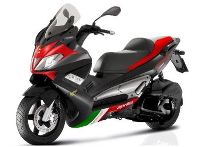 Foto principal de la moto APRILIA SR