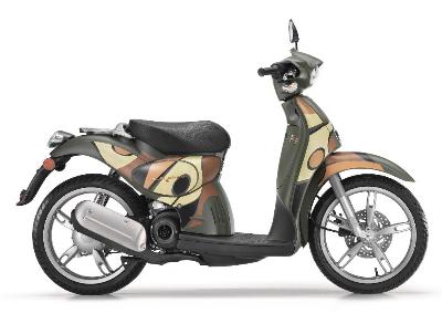 Foto principal de la moto APRILIA Scarabeo