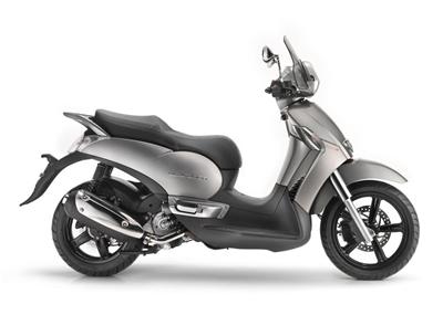 Foto principal de la moto APRILIA Scarabeo
