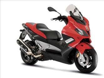 Foto principal de la moto GILERA Nexus