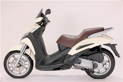 Foto principal de la moto PEUGEOT GEOPOLIS