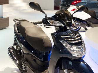 Foto principal de la moto PEUGEOT LXR 200i en 