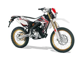 Foto principal de la moto RIEJU MRT