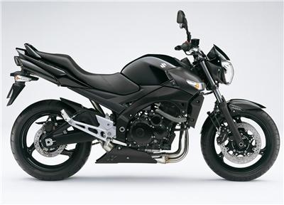 Foto principal de la moto SUZUKI GSR 600 en 