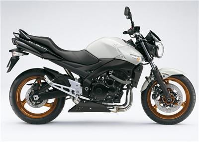 Foto principal de la moto SUZUKI GSR 600 ABS en 