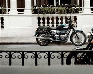 Foto principal de la moto TRIUMPH BONNEVILLE