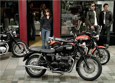 Foto principal de la moto TRIUMPH BONNEVILLE