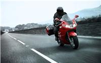 /fichas_tecnicas/triumph/sprint/st_abs/2010-5191.htm