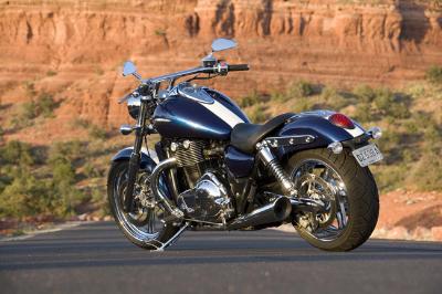 Foto principal de la moto TRIUMPH Thunderbird
